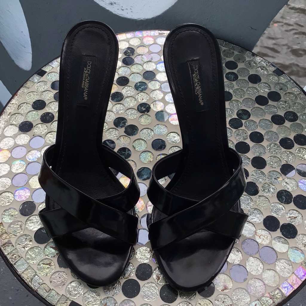 Dolce & Gabbana Slip-On Black Patent Leather 3” Slides With Criss-Cross Strap